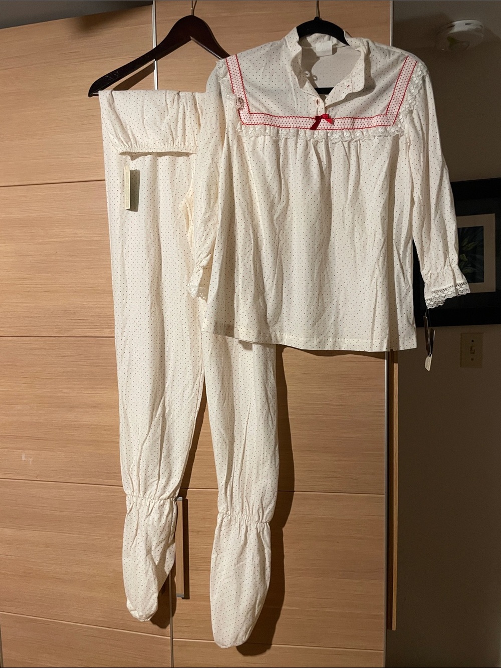 Vintage NWT Edward Saykaly Made in Canada Footed Pajama Set Large Red Polka Dot